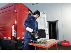 PIPECUT Raylı Li-Power 4.0 Ah / 18V Akü ve Şarj cihazı